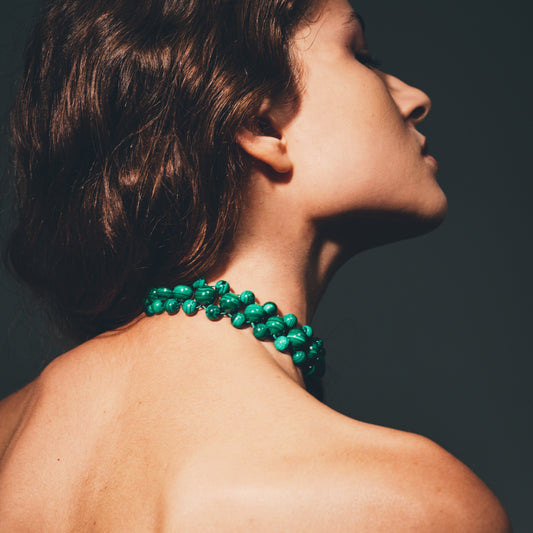 COLAR ATOM MALAQUITA